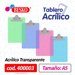 400003 - Tablero acrílico transparente "A5" con gancho de metal, 4 colores.